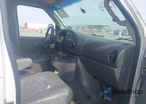 2008 Ford E-250 Commercial/Recreational z USA, uszkodzony, nr VIN 1FTNE24L38DA12204